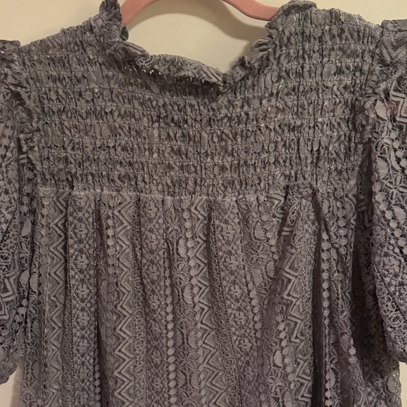 Cupio Charcoal Lace Blouse - Picture 7 of 7